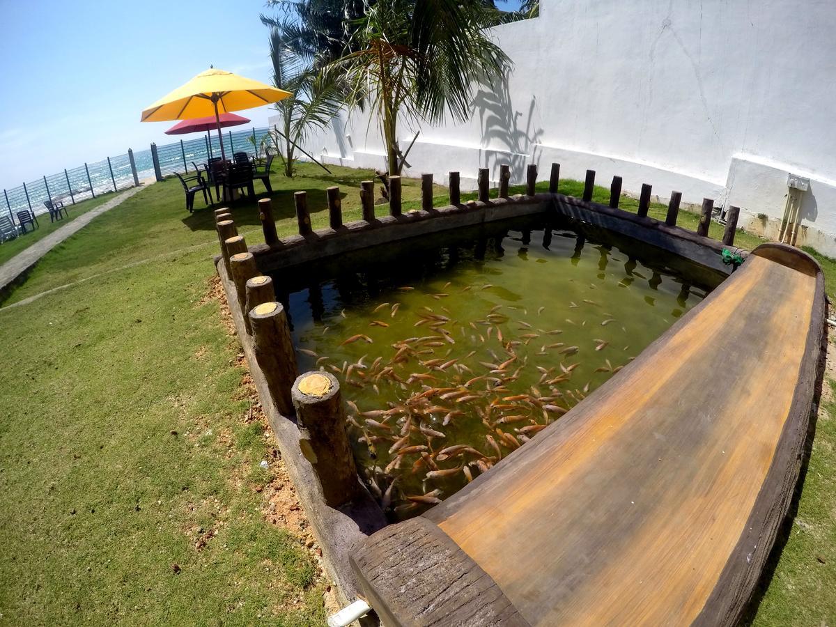 Ramon Beach Resort Ambalangoda  Exteriör bild