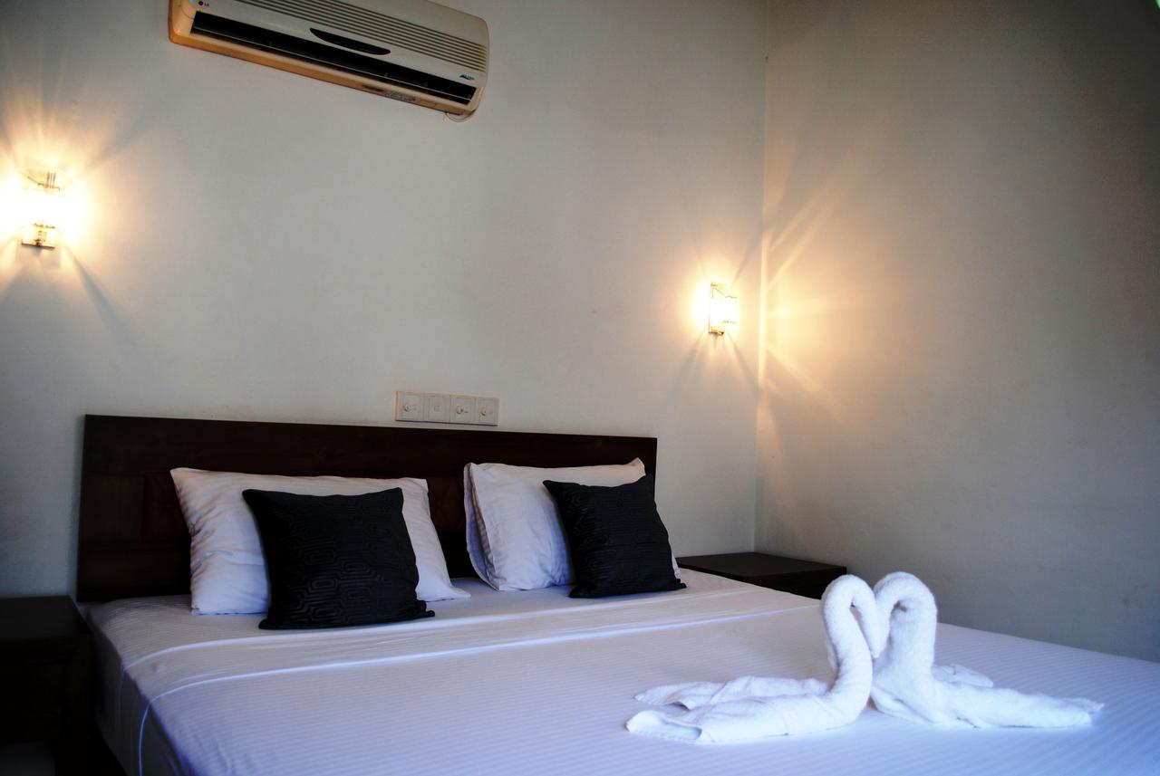 Ramon Beach Resort Ambalangoda  Exteriör bild