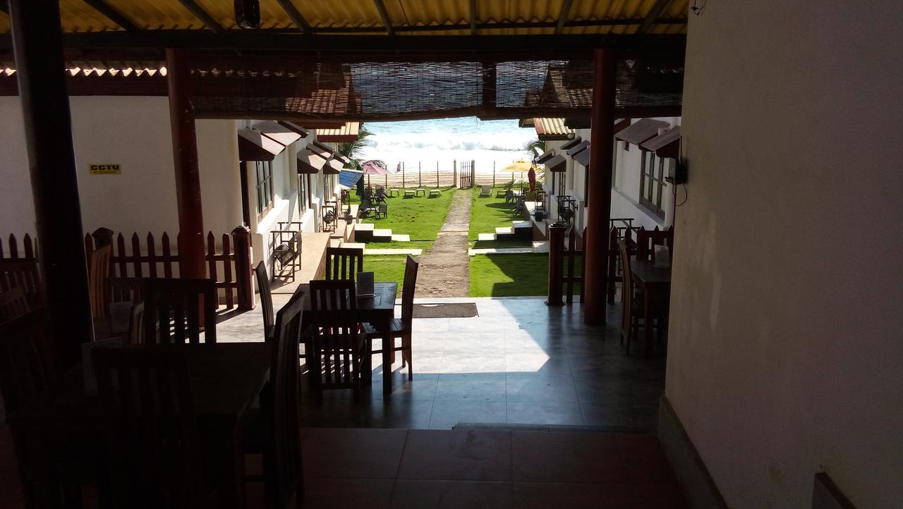 Ramon Beach Resort Ambalangoda  Exteriör bild