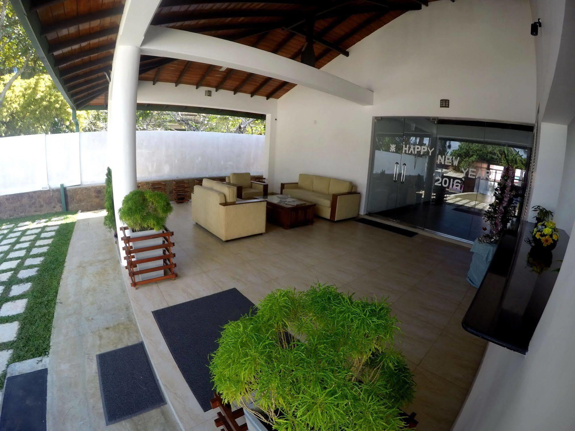 Ramon Beach Resort Ambalangoda  Exteriör bild